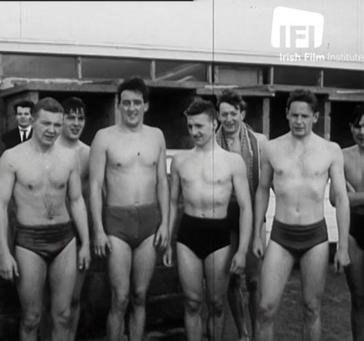 WATCH: Dubliners brave a Christmas Day swim over 60 years ago