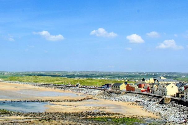 Lahinch in Co Clare.