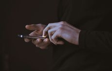 Dead Irish man's sister allegedly scammed by man in NYC