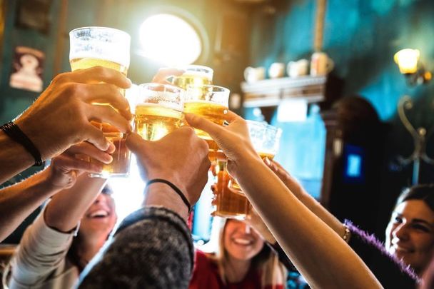 Should the US lower the legal drinking age?