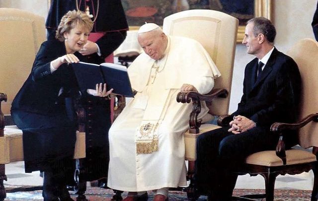 November 6, 2003: President Mary McAleese and husband Dr. Martin McAleese pictured meeting His Holiness Pope John Paul II at the Vatican during the president\'s three-day official visit to Rome.