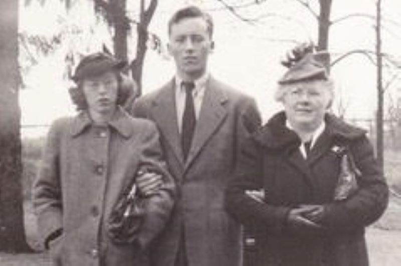 Opening the door my grandparents shut when they left Ireland