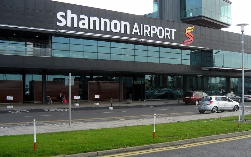 German politician dies in Limerick after emergency landing at Shannon Airport