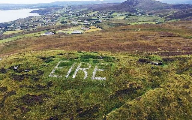 An Éire sign in Glengad Head, County Donegal.