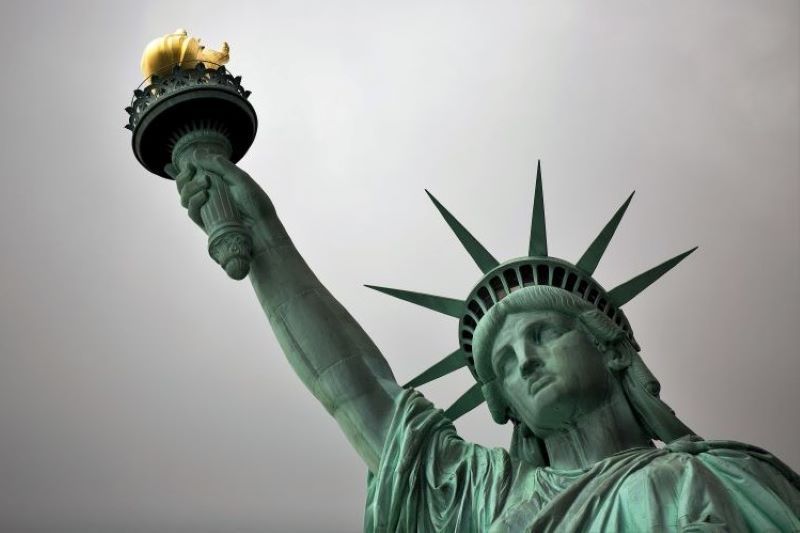 Reality and perspectives on immigration in America