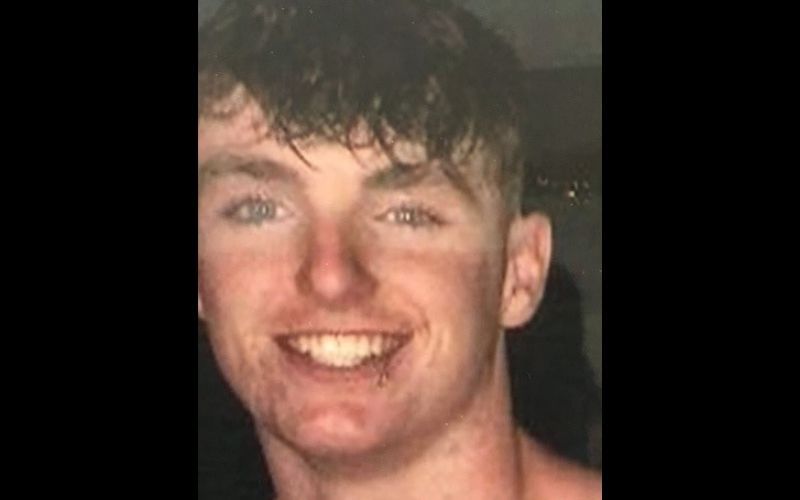 Conor King: Tragedy as lifeguard dies in Co Cork cliff fall - Vimarsana News