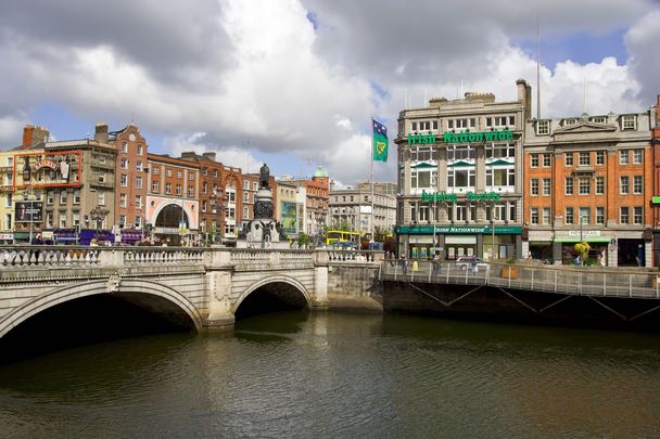 Dublin\'s O\'Connell Bridge.