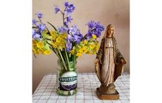 When the Virgin Mary looked like Dolly Parton in a rural Ireland home