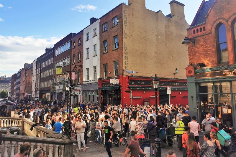 Dublin gardaí respond to missiles, crowds with 14 arrests on Friday