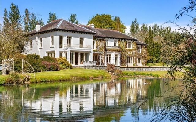 Kilcreene Lodge sits on a 10-acre estate and overlooks its own private lake. 