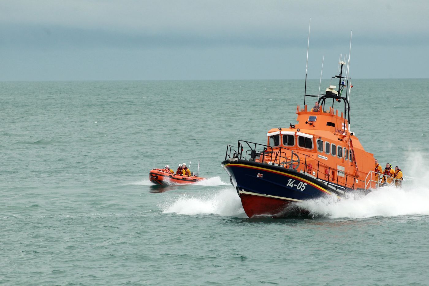 Young Irish girls "traumatized" after being swept to sea off Co Wicklow