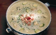 Straight from Ireland! Bacon, courgette, and Cashel Blue cheese soup recipe 