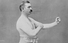The last bare-knuckle boxing match in the US was between two Irishmen and lasted 75 rounds 