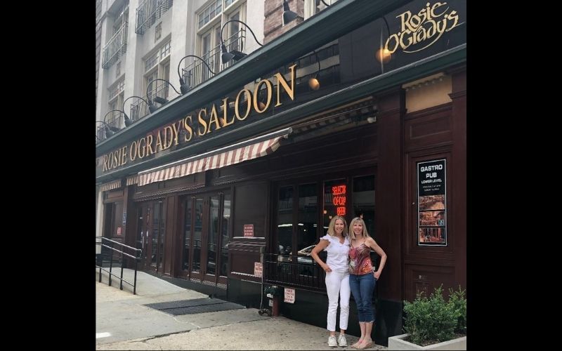 The days of wine and Rosie's - waitressing at an Irish NYC bar in 1982