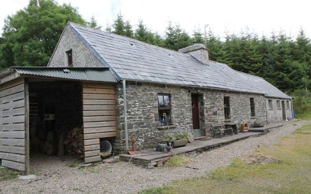 The cottage dates back to the early 1800s. 