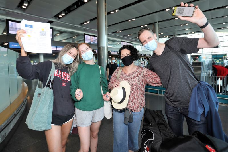 "Day of hope" as Ireland marks long-awaited return of international travel