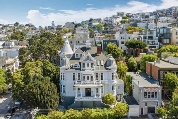 Alfred E Clarke Mansion, 250 Douglass Street at Caselli. in San Francisco.