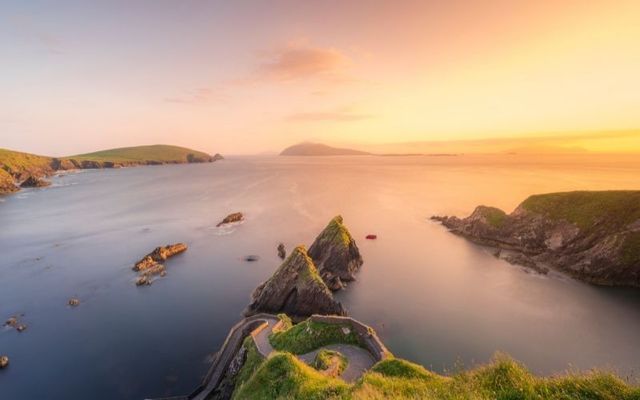 Ireland\'s island status would help it endure the collapse of civilization. 