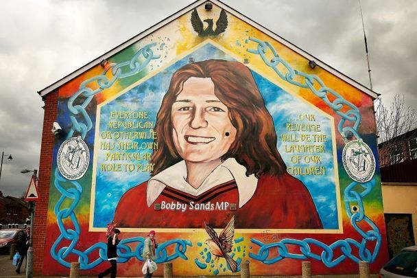 Bobby Sands mural in Belfast: The Hunger Striker who died in 1981. 