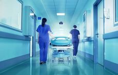 Family slam anti-vaxxers who removed very ill covid patient from hospital