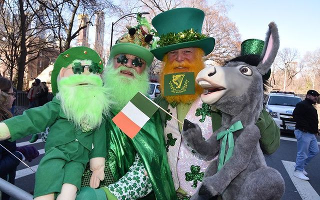 St. Patrick\'s Day, New York: There has to be good story behind this right?!