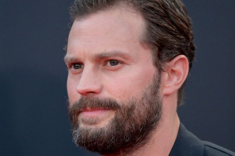 Jamie Dornan mourns his father’s Covid passing
