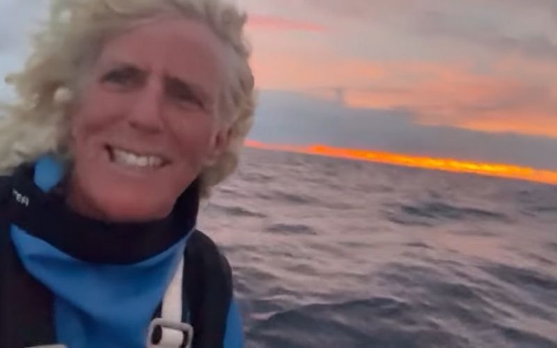 Irish rower reaches mid-Atlantic in historic solo voyage