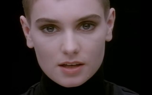 Sinéad O\'Connor in the video for \"Nothing Compares 2 U.\"