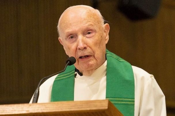 Fr. William Treacy, aged 99-years-old, preaching at the 2019 St. Patrick’s Day Mass in Seattle.