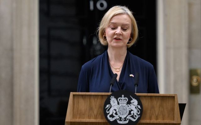  Prime Minister Liz Truss announces her resignation as she addresses the media outside number 10 at Downing Street on October 20, 2022 in London, England.