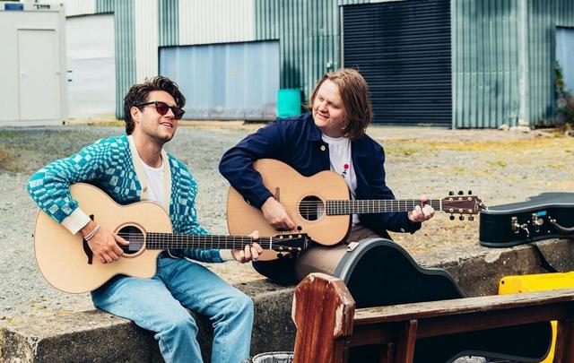 Niall Horan and Lewis Capaldi in \"Niall Horan’s Homecoming: The Road to Mullingar with Lewis Capaldi\".
