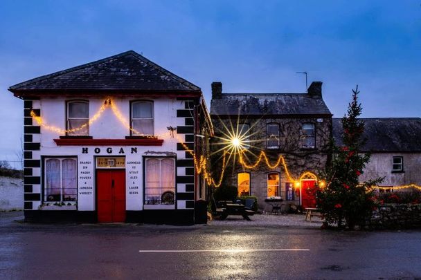 Ballinderry Christmas Lights, Co Tipperary.