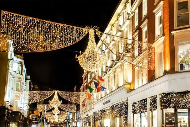 Christmas lights on Dublin\'s Grafton Street.