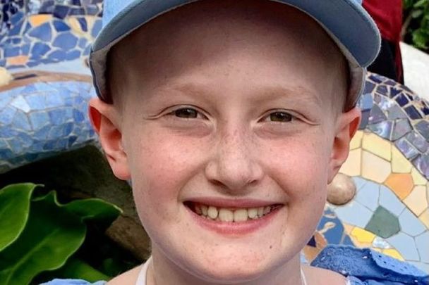 Alice Hayes (9) needs life-saving cancer treatment in the US.