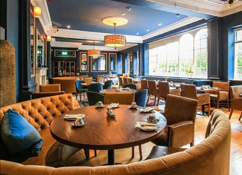 Gleesons of Booterstown named Irish Pub of the Year