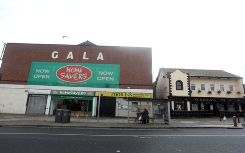 Four arrested after two gardaí seriously assaulted in Dublin