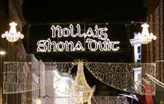 Learn how to say "Happy Christmas" in Irish!