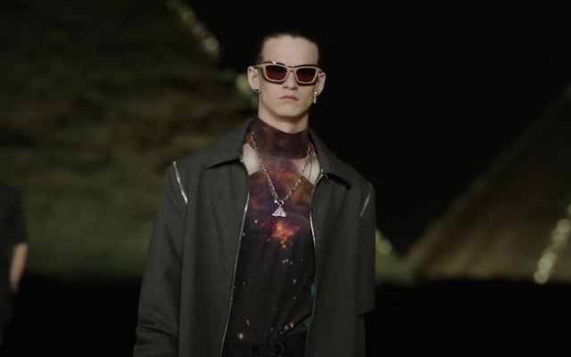 Irish teen model Sonny Drummond in the Dior Men Fall 2023 Show at the Pyramids of Giza in Egypt.