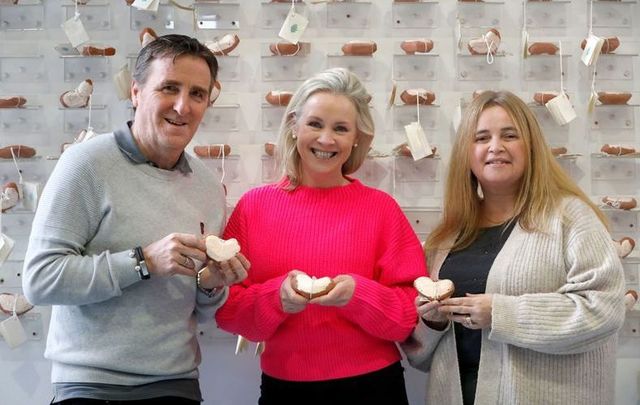 L-R: Joe Donohoe, Projects Manager, Fatima Groups United; Siobhán Gallagher, Executive Director, The Ireland Funds and Niamh Keaveney, Family Social Prescribing Team, Fatima Groups United. Fatima Groups United is a non-profit organization based in Dublin and a grant recipient of the Heart of The Community Fund 2022.