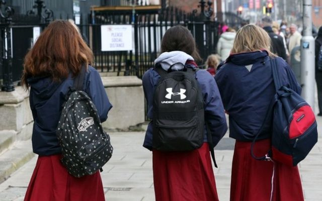 Students from Loretto College in Stephen\'s Green. 
