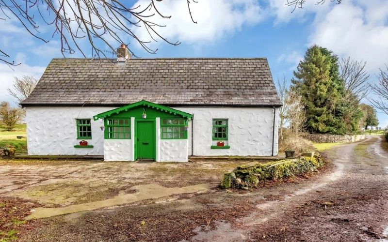 Historic Irish cottage with ties to 1798 Rebellion on the market for $368k