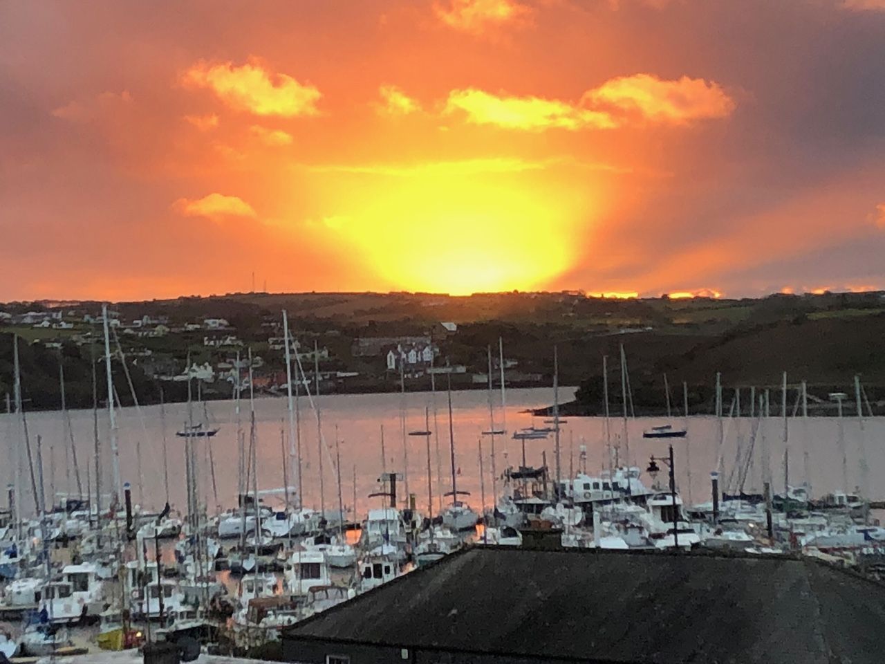 Legendary Irish hospitality is no myth: Coffee and biscuits in Kinsale