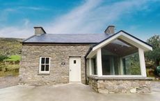 Stunning Kerry cottage on the market for $225k is the perfect retreat
