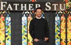 Mark Wahlberg calls on people to pray the Rosary with him