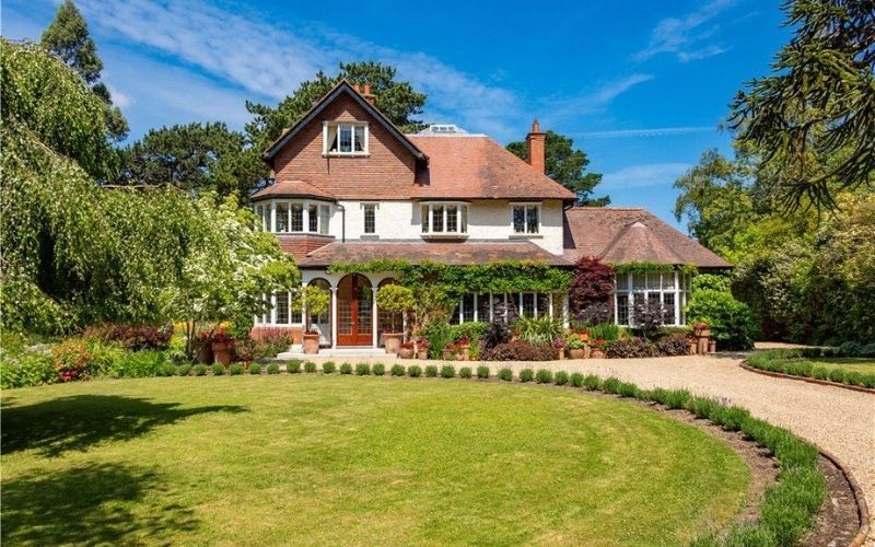 Magnificent childhood home of Samuel Beckett on the market for €3.8m