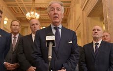 US delegation meets with Northern Ireland's political leaders at Stormont