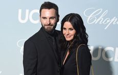 Johnny McDaid says girlfriend Courteney Cox "can't understand a word" he says