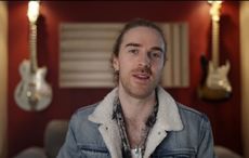 Irish guitarist raises $250k for Ukraine by raffling off rare guitar