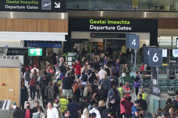 June 24, 2022: Big crowds queueing in Dublin Airport Terminal 1. 