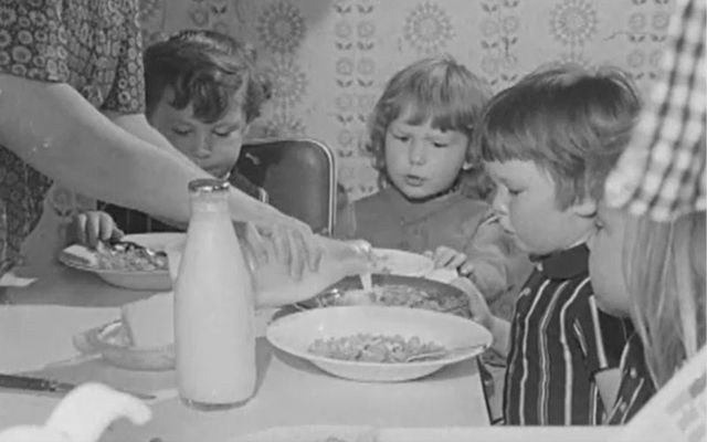 A Dublin Family of 12, Ireland 1971\n
